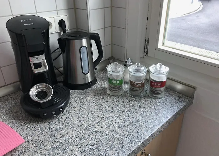 Lejlighed Zentraler Geht Es Kaum - In Koeniglicher Nachbarschaft!